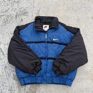 Vintage Nike Blue Black Puffer Jacket Y2K Streetwear